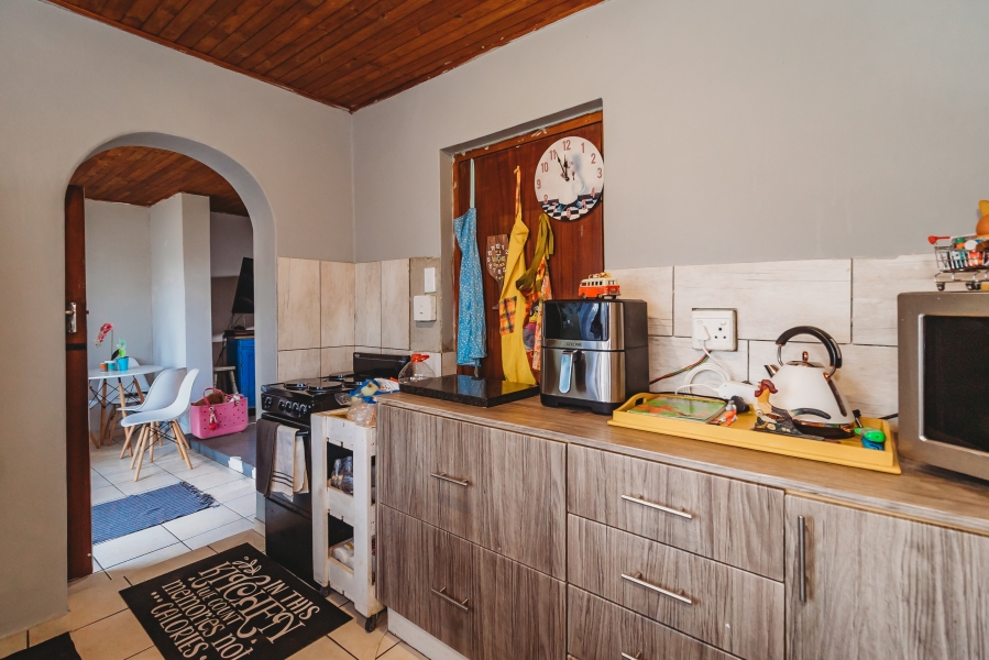 5 Bedroom Property for Sale in Blanco Western Cape